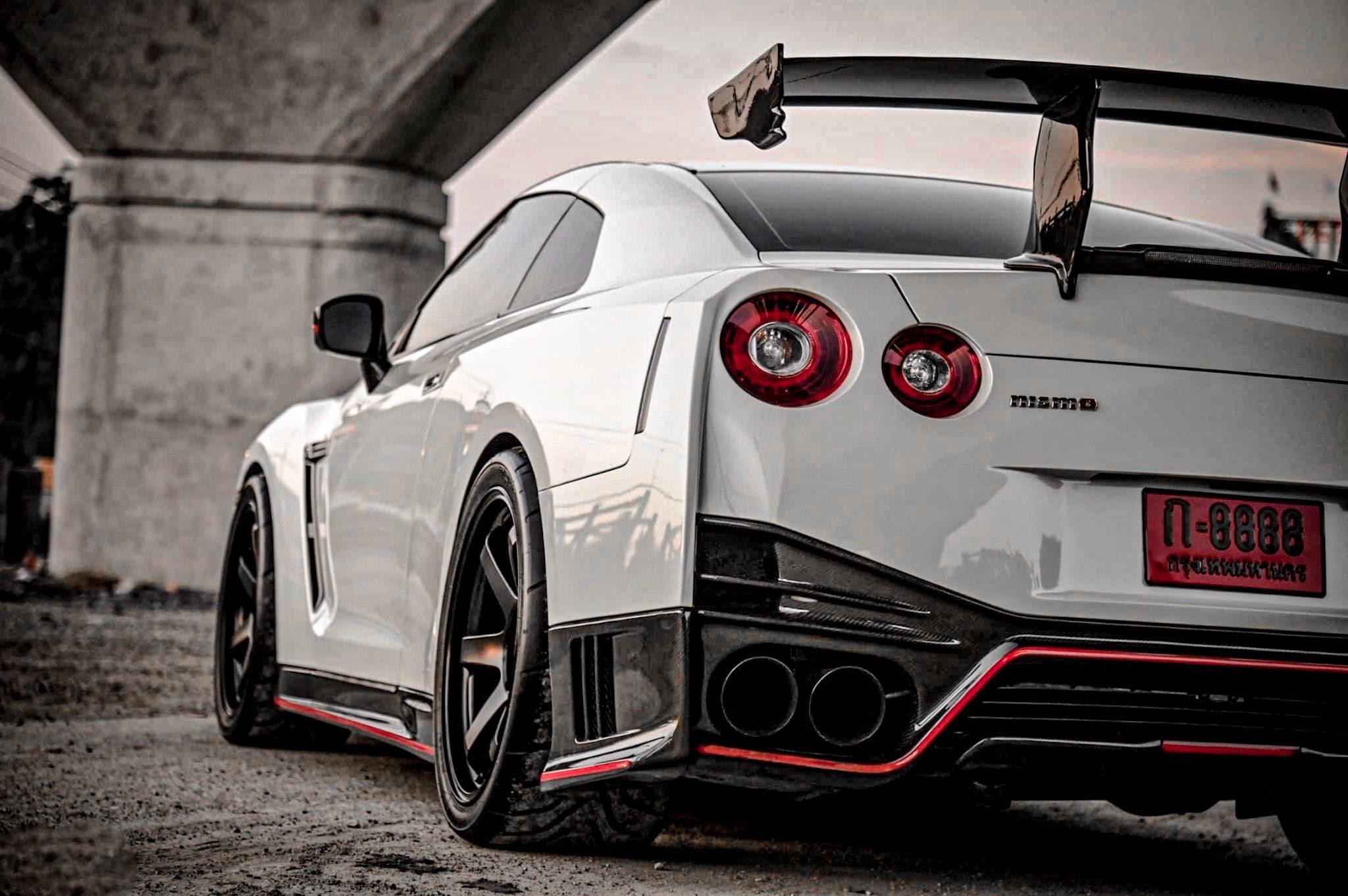 Nissan GT-R (R35) ปี 2008 สีขาว (รูปที่ 3)