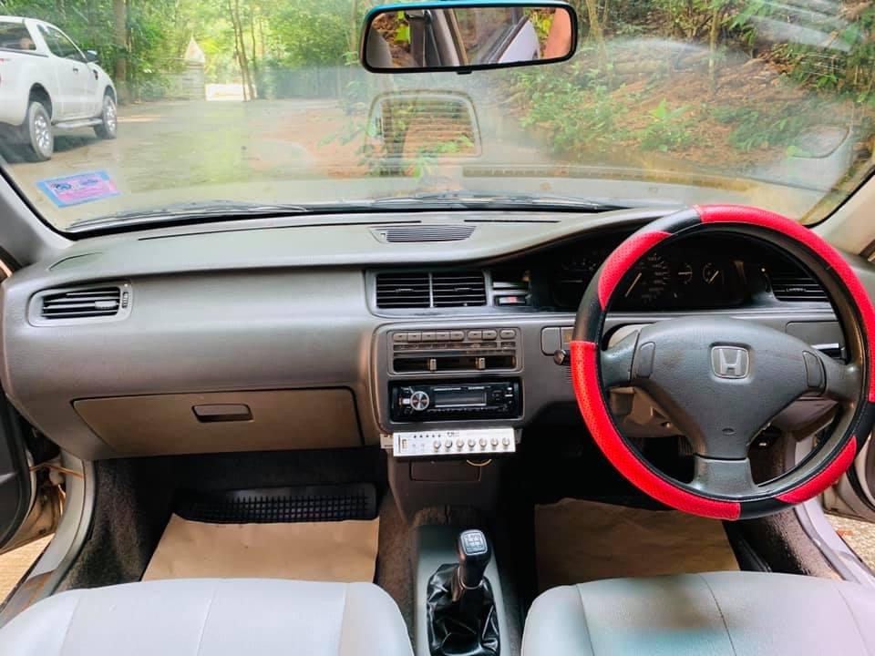 Honda Civic EG โฉม 4 ประตู สีเงิน (รูปที่ 7)