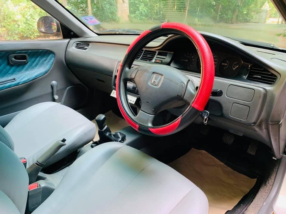 Honda Civic EG โฉม 4 ประตู สีเงิน (รูปที่ 6)