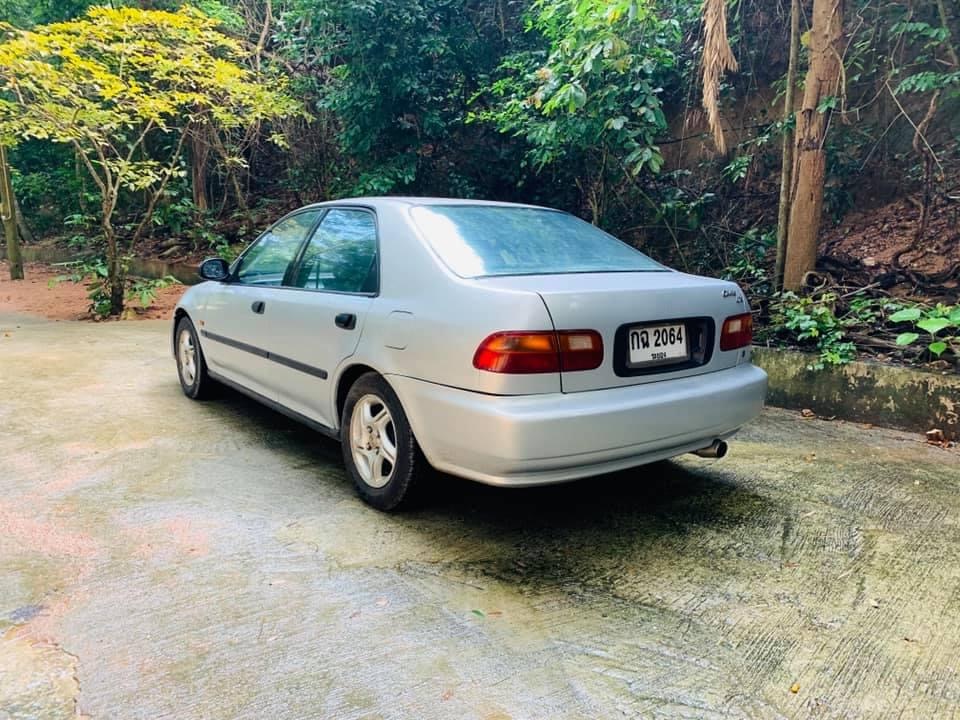 Honda Civic EG โฉม 4 ประตู สีเงิน (รูปที่ 11)