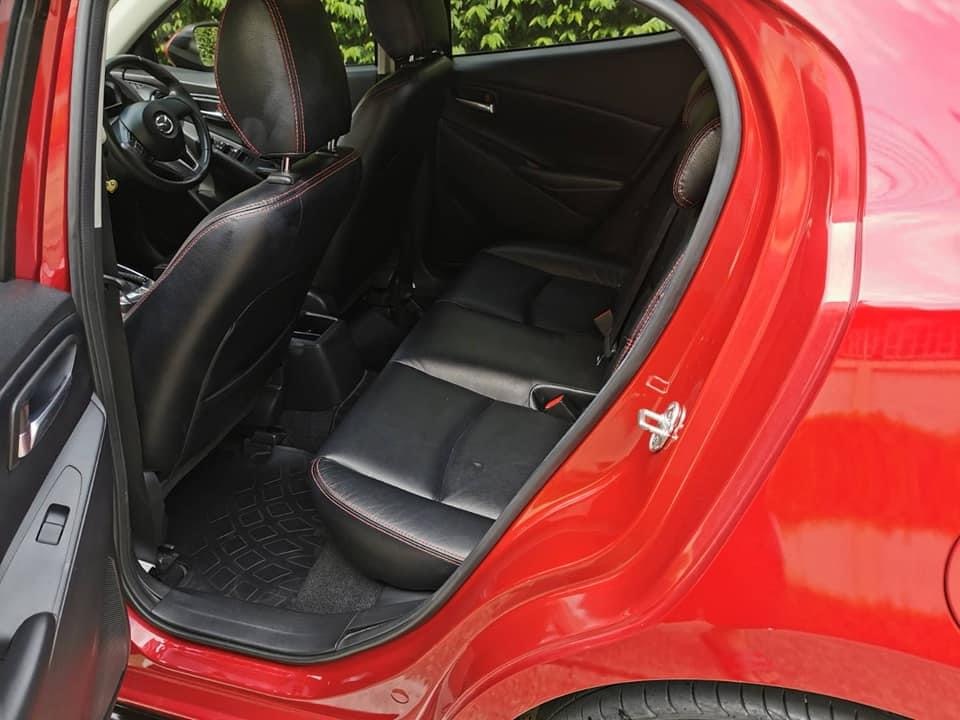 Mazda 2 Hatchback (5 ประตู) ปี 2016 สีแดง (รูปที่ 7)