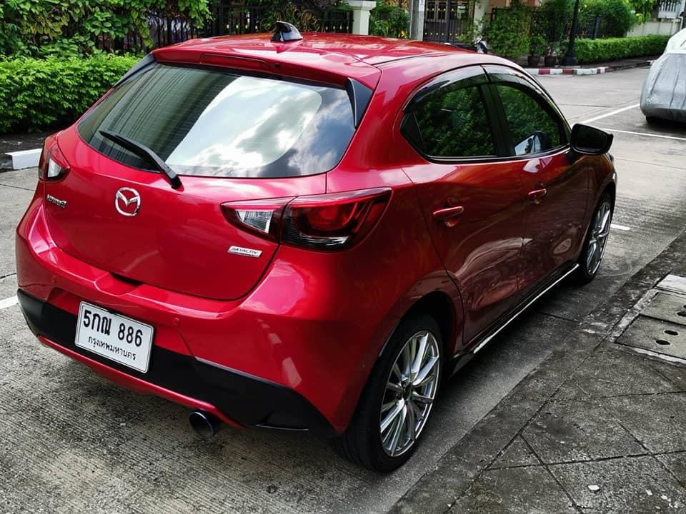 Mazda 2 Hatchback (5 ประตู) ปี 2016 สีแดง (รูปที่ 4)