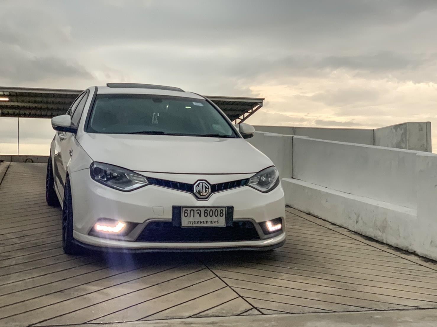 MG6 X turbo top option โฉมใหม่ล่าสุด E85 รถปี 2016 (รูปที่ 15)