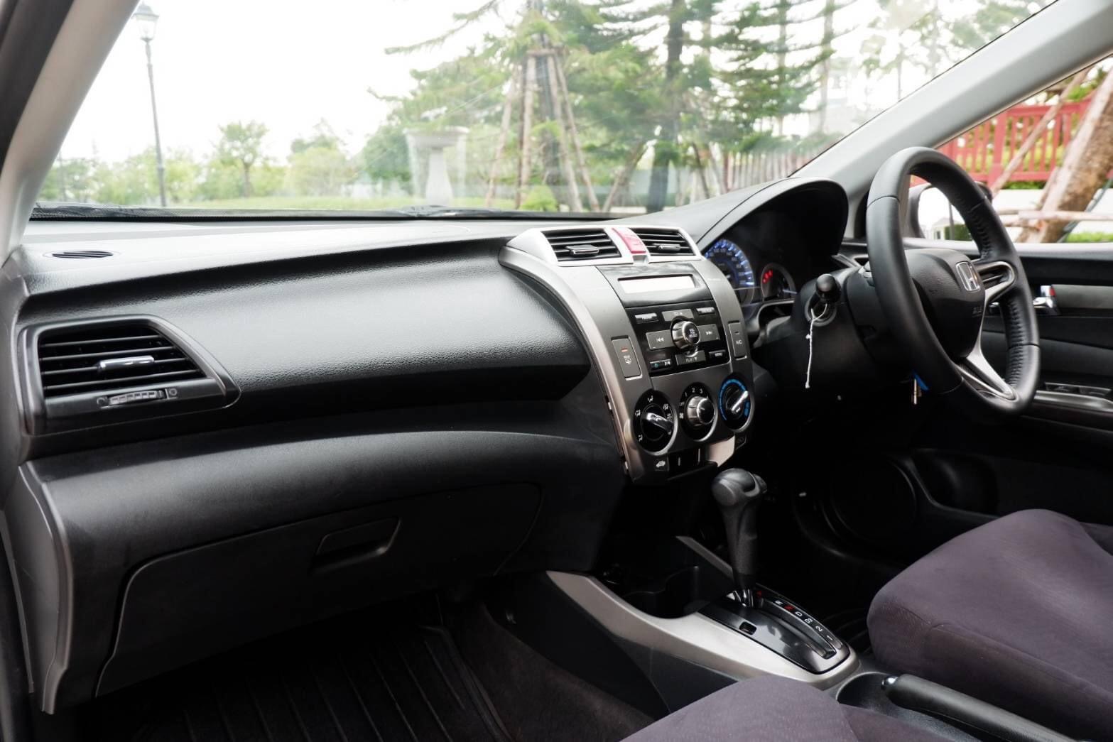 HONDA CITY 1.5 V ( modulo ) ปี 2013 (รูปที่ 7)