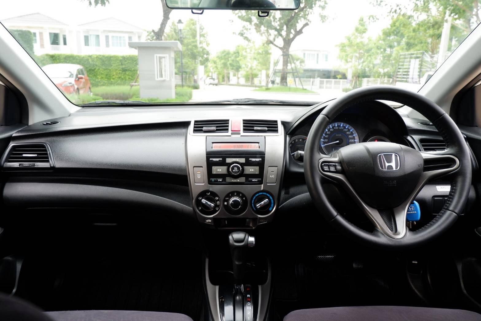 HONDA CITY 1.5 V ( modulo ) ปี 2013 (รูปที่ 8)