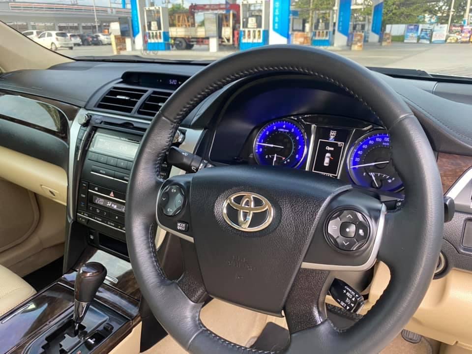 Toyota Camry 2.0 G ปี 2016