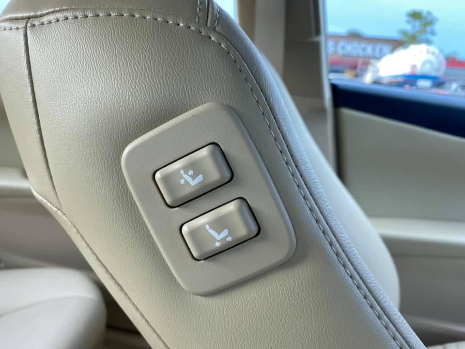 Toyota Camry 2.0 G ปี 2016 (รูปที่ 11)