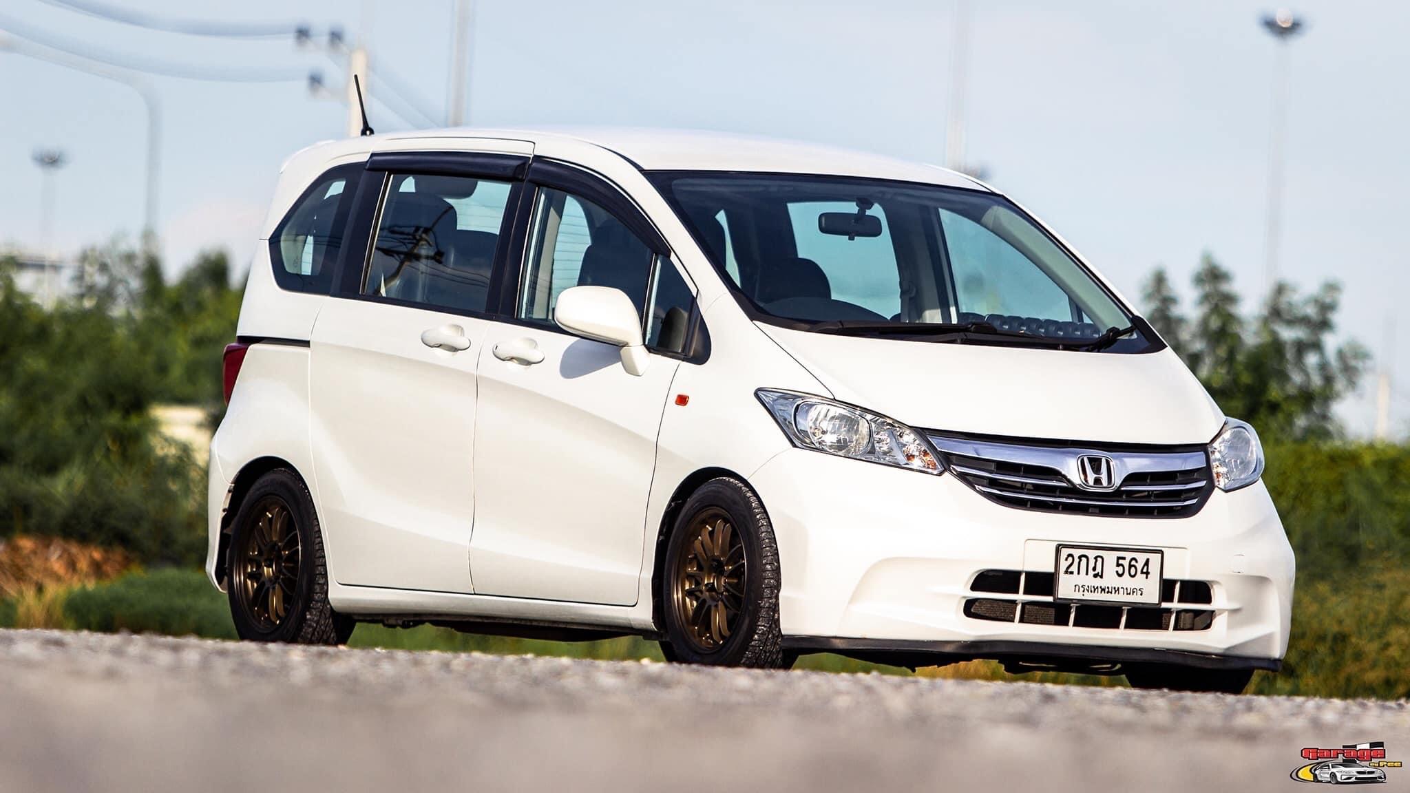 Honda FREED 1.5 SE AT สีขาว ปี2013 (รูปที่ 6)