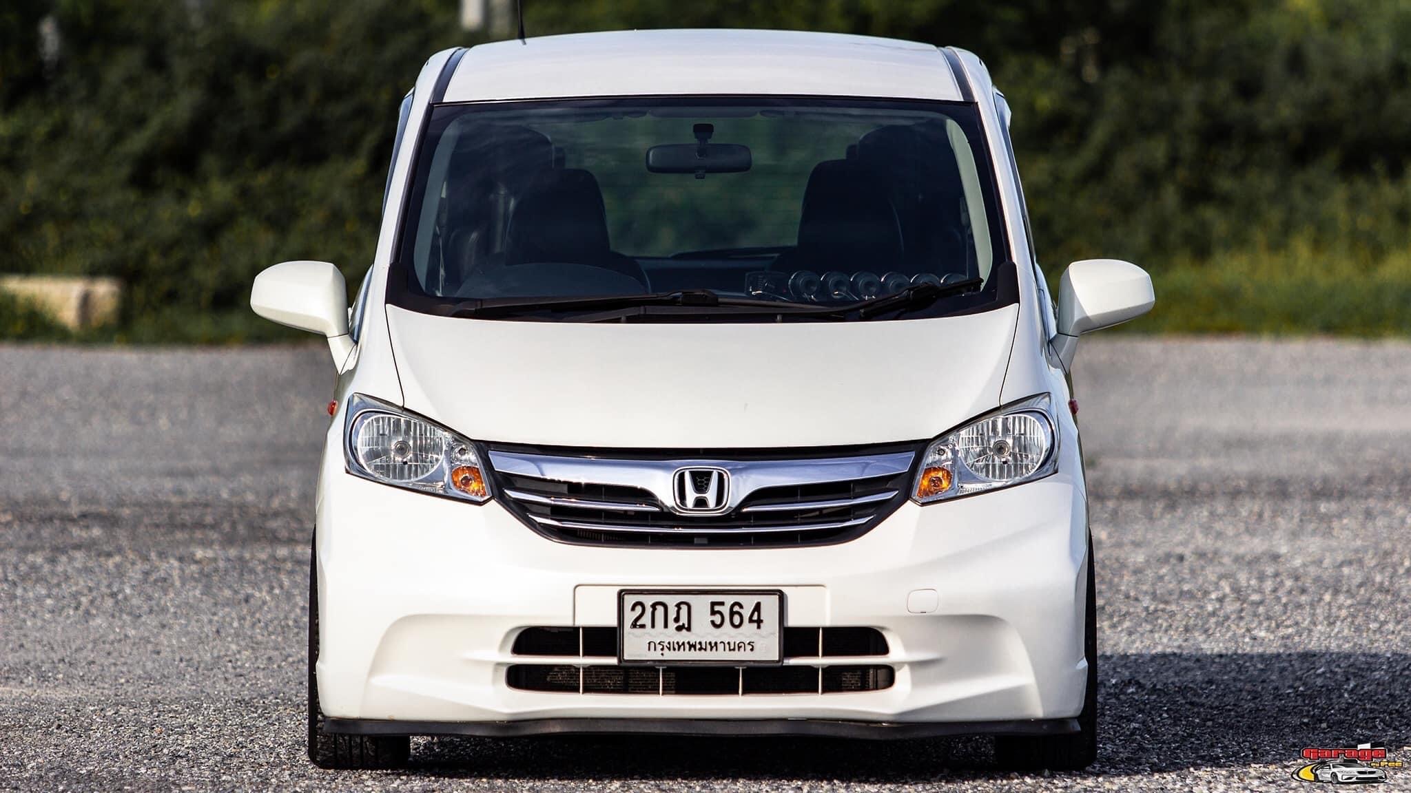Honda FREED 1.5 SE AT สีขาว ปี2013 (รูปที่ 11)