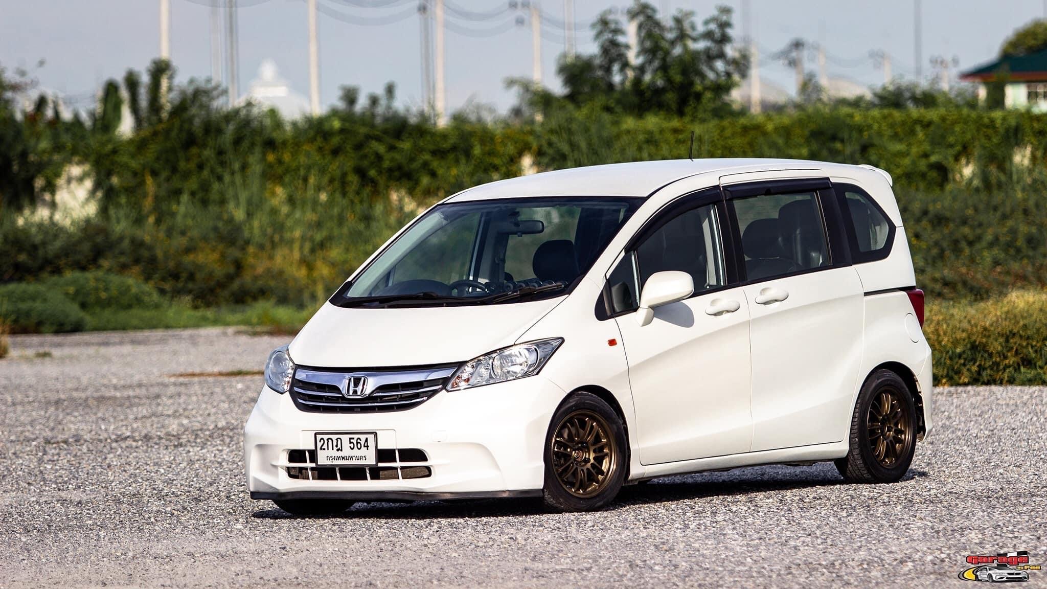 Honda FREED 1.5 SE AT สีขาว ปี2013 (รูปที่ 16)