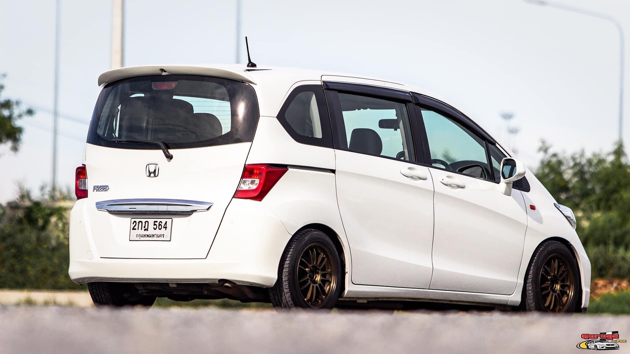 Honda FREED 1.5 SE AT สีขาว ปี2013 (รูปที่ 30)