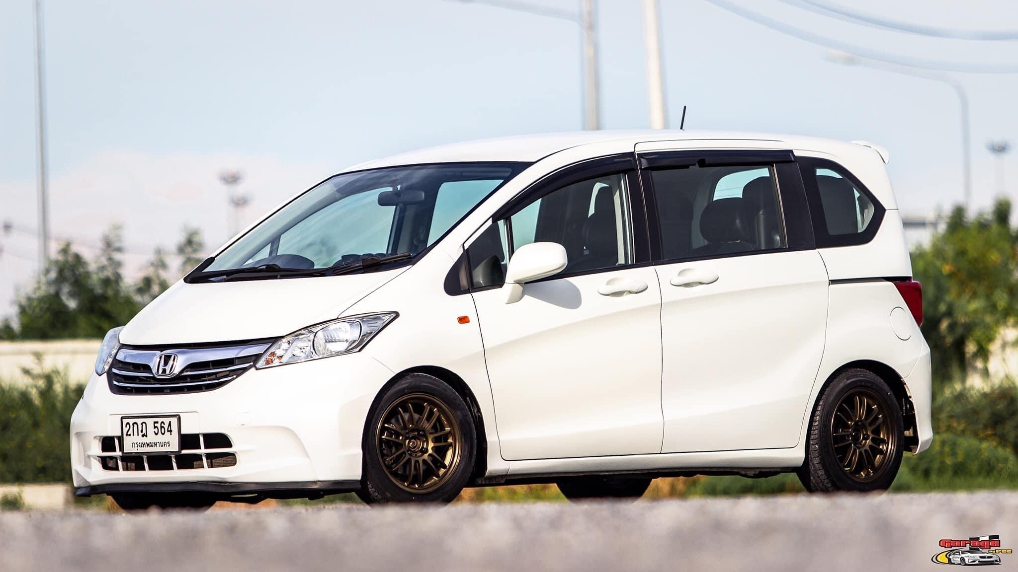 Honda FREED 1.5 SE AT สีขาว ปี2013 (รูปที่ 19)