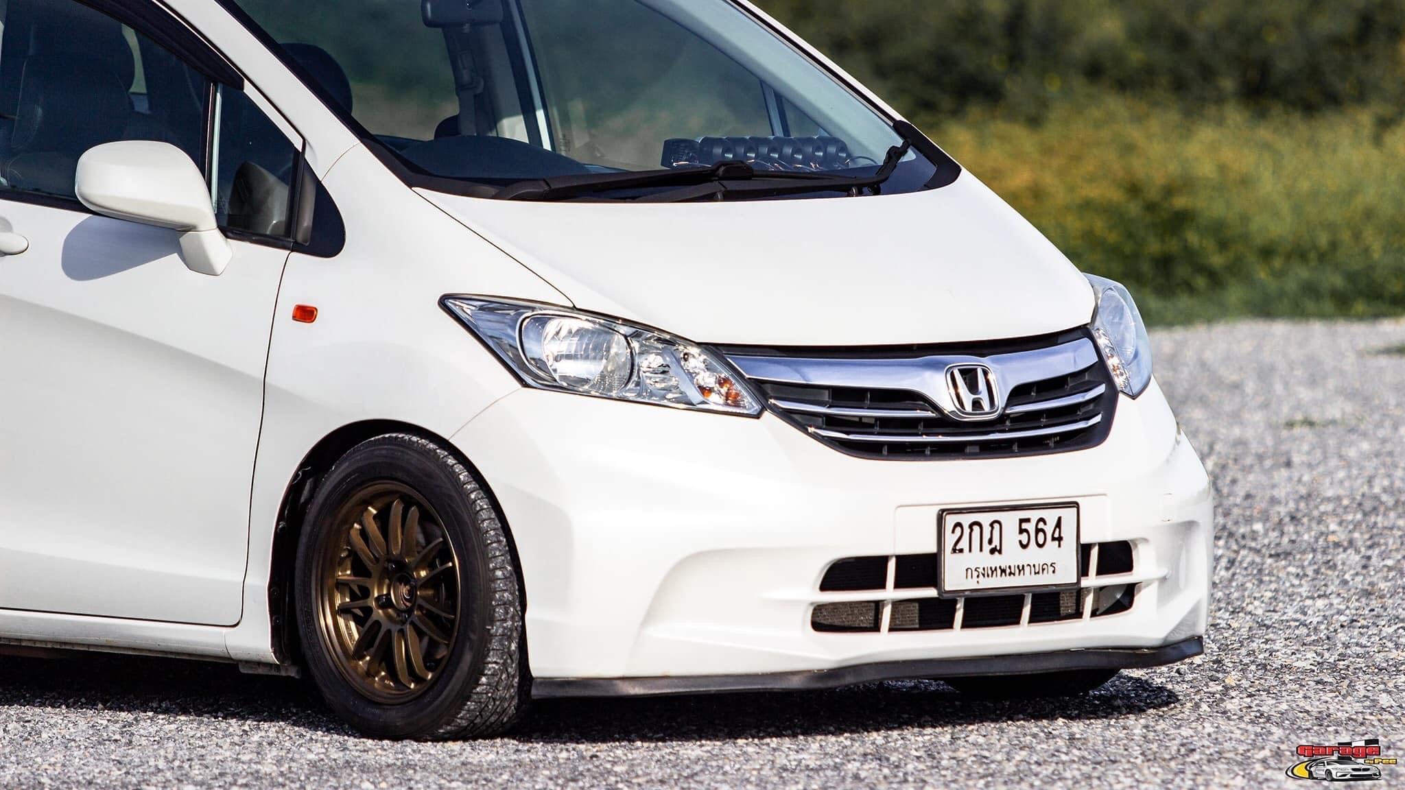 Honda FREED 1.5 SE AT สีขาว ปี2013 (รูปที่ 9)