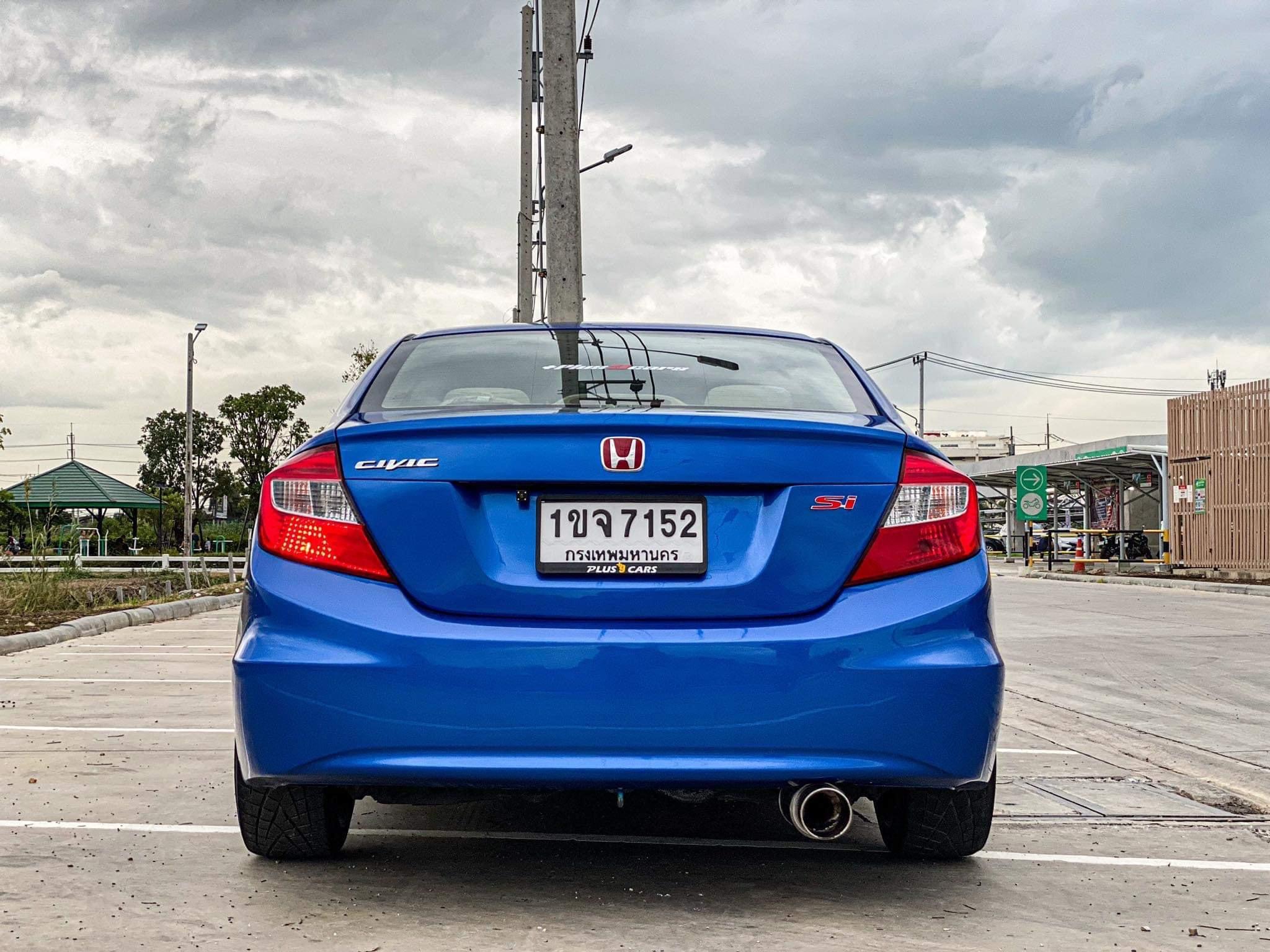 Honda Civic FB ปี 2012 สีน้ำเงิน