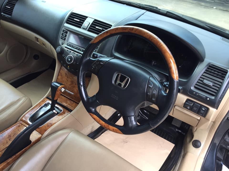 ขๅย? Honda Accord ปลาวาฬ 3.0 V6 ซันรูฟ LPG ถังโดนัท (รูปที่ 12)