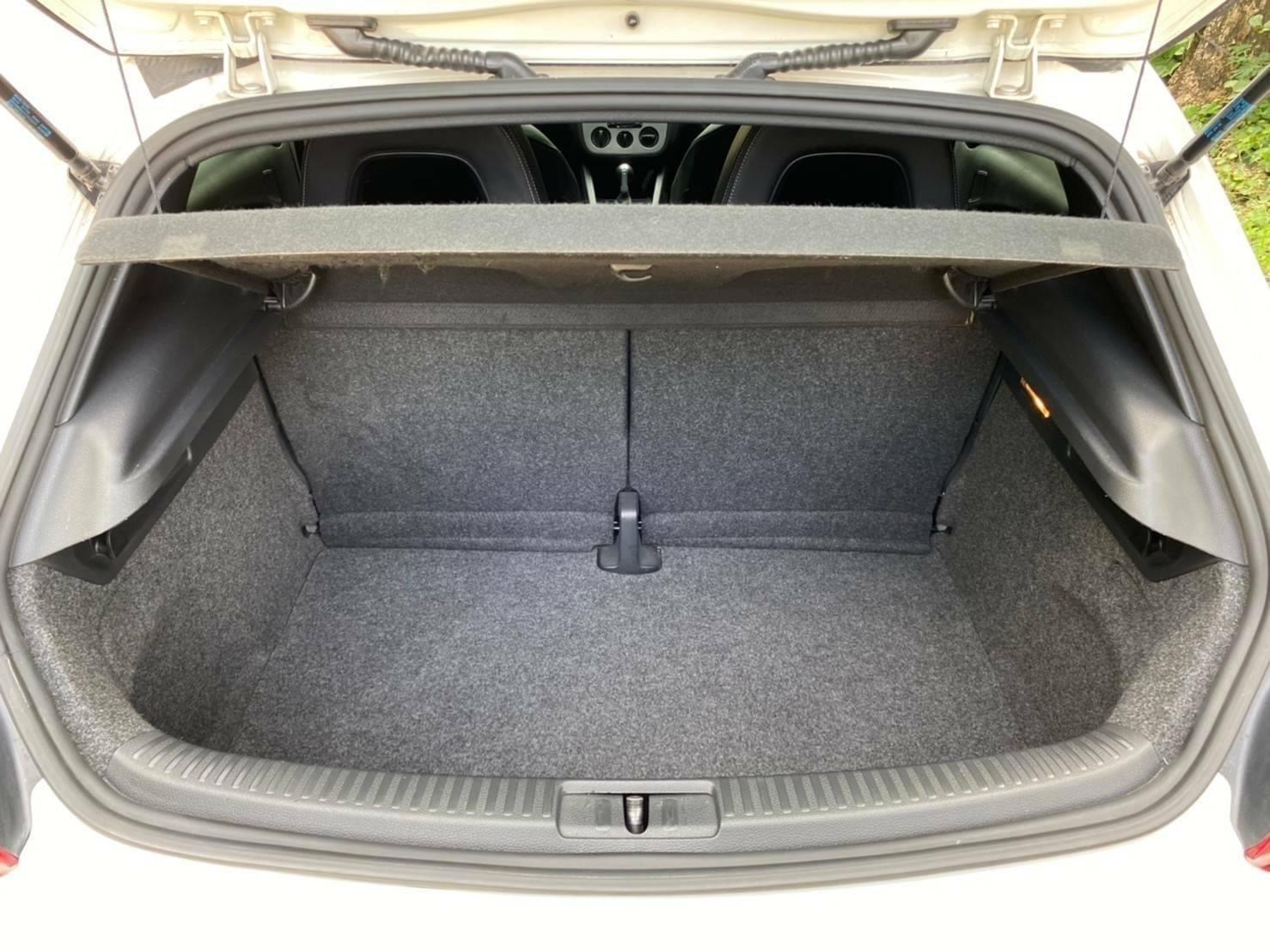 Volkswagen Scirocco 2.0 TSi ปี 2009 (รูปที่ 19)