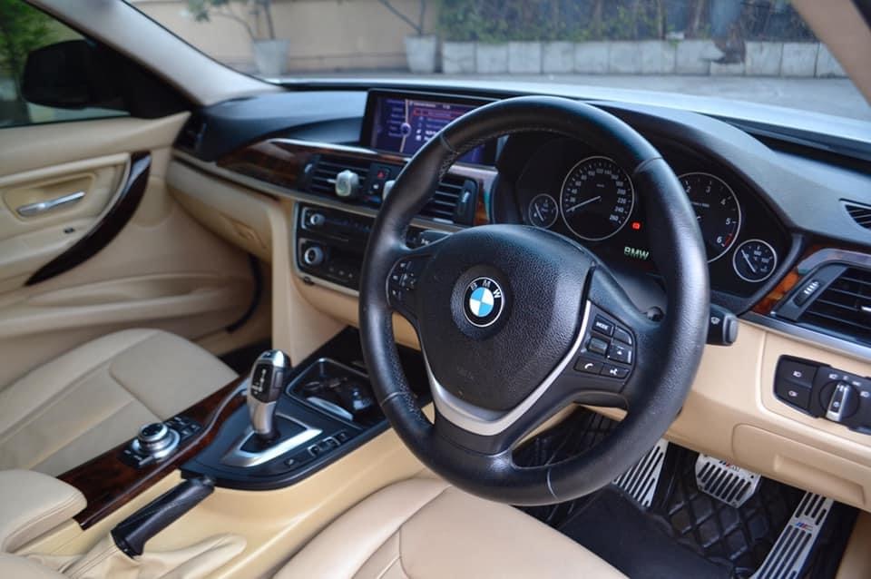 BMW Series 3 320D ปี 2013 โฉมF30 (รูปที่ 11)