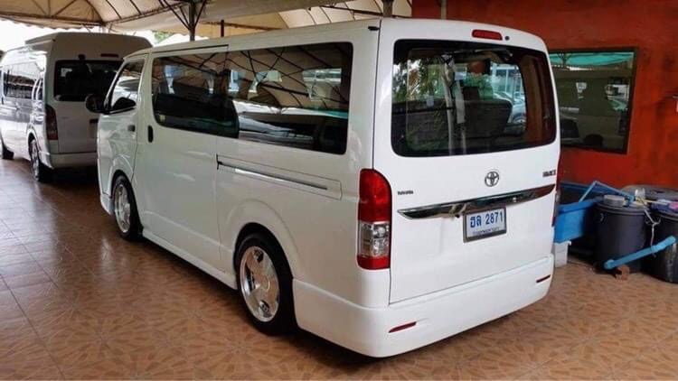 รถตู้ Toyota hiace ปี2007 เครื่อง2500cc.