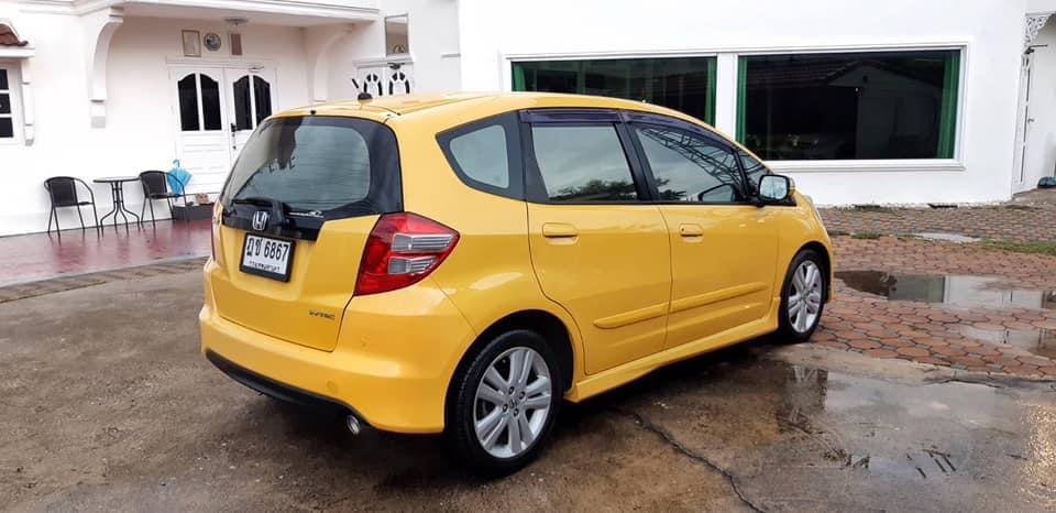 Honda Jazz GE ปี 2009 สีเหลือง (รูปที่ 8)
