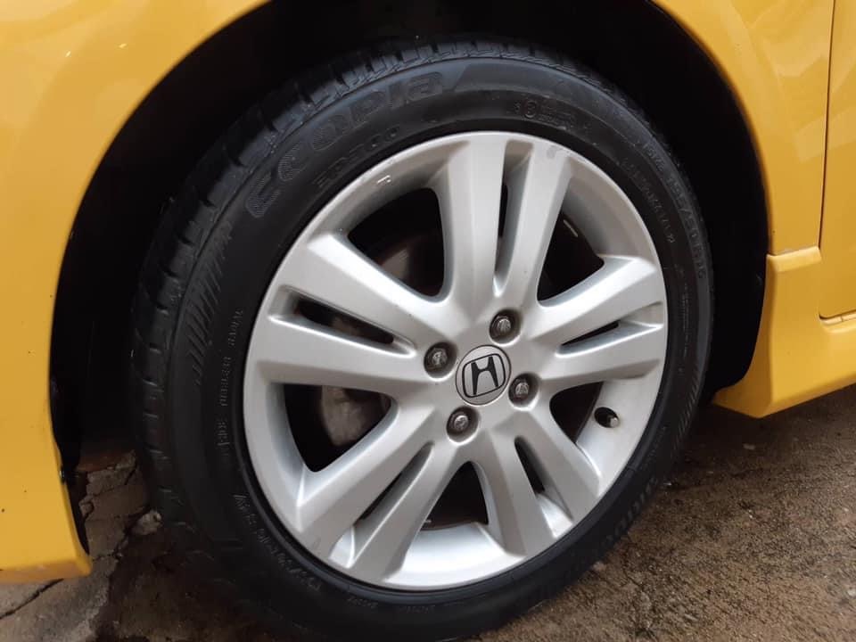 Honda Jazz GE ปี 2009 สีเหลือง (รูปที่ 17)