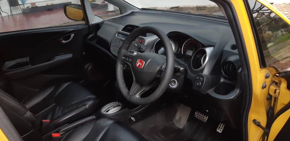 Honda Jazz GE ปี 2009 สีเหลือง (รูปที่ 9)