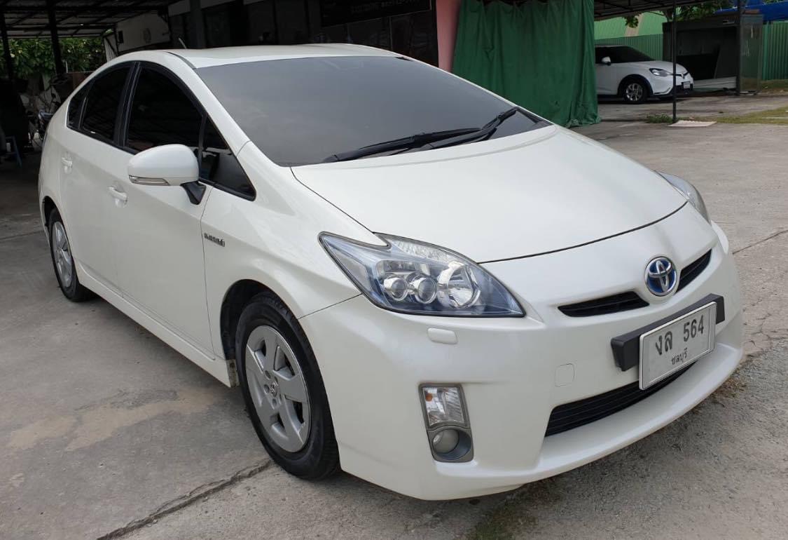 Toyota Prius ปี 2011 สีขาว (รูปที่ 7)