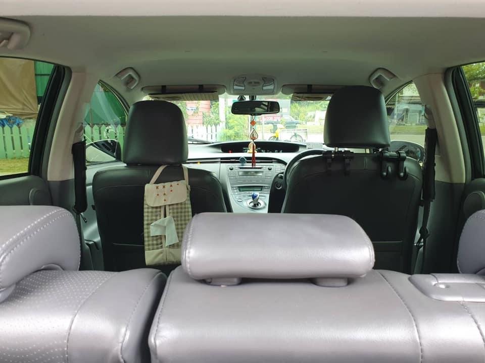 Toyota Prius ปี 2011 สีขาว (รูปที่ 11)