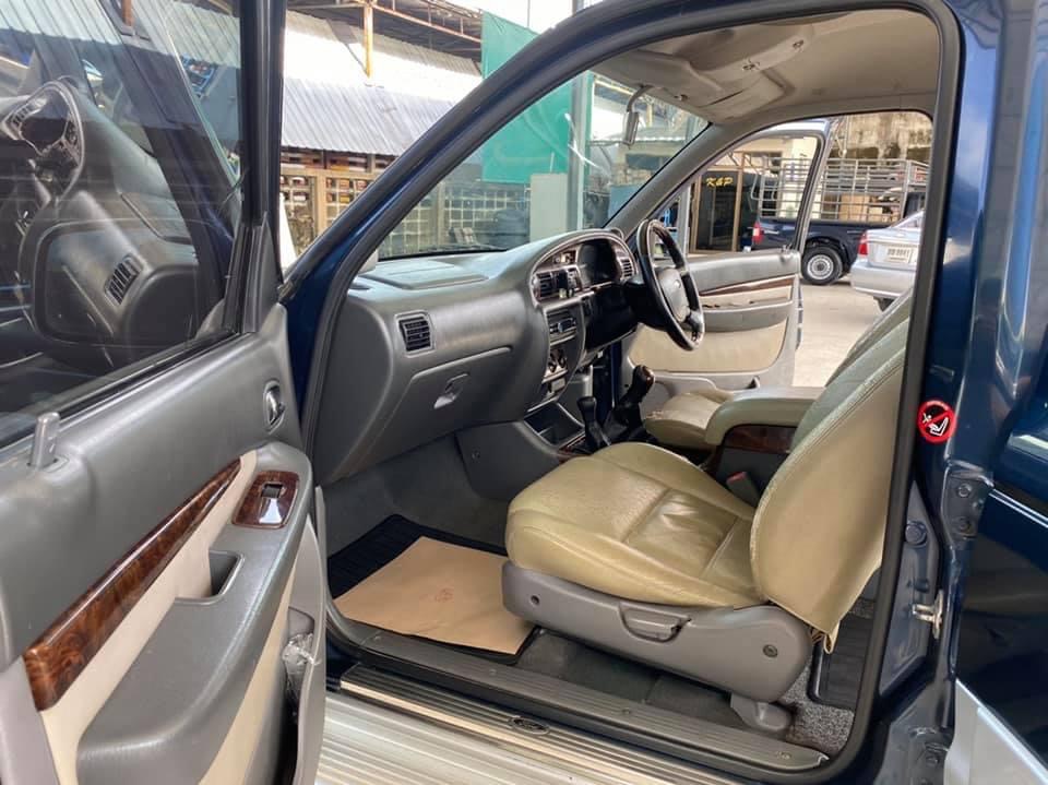 FORD EVEREST 2.5ดีเซล 4x4โฟวิล ปี2004 (รูปที่ 10)