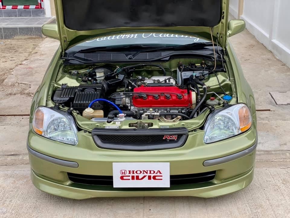 Honda Civic EK โฉม 4 ประตู ปี 1997 สีเขียว