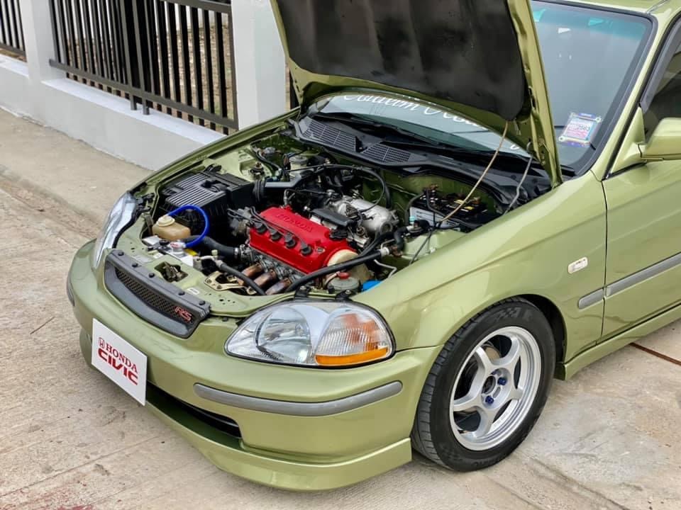 Honda Civic EK โฉม 4 ประตู ปี 1997 สีเขียว