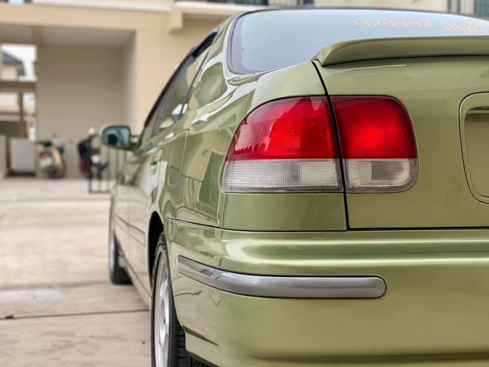 Honda Civic EK โฉม 4 ประตู ปี 1997 สีเขียว (รูปที่ 12)