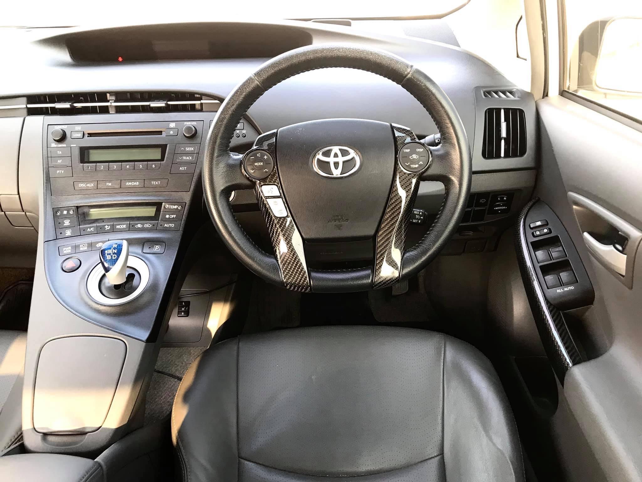 TOYOTA PRIUS 1.8 TOP ปี 2012