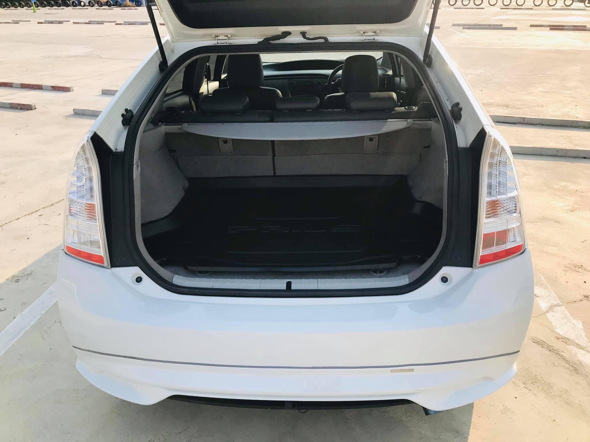 TOYOTA PRIUS 1.8 TOP ปี 2012 (รูปที่ 10)