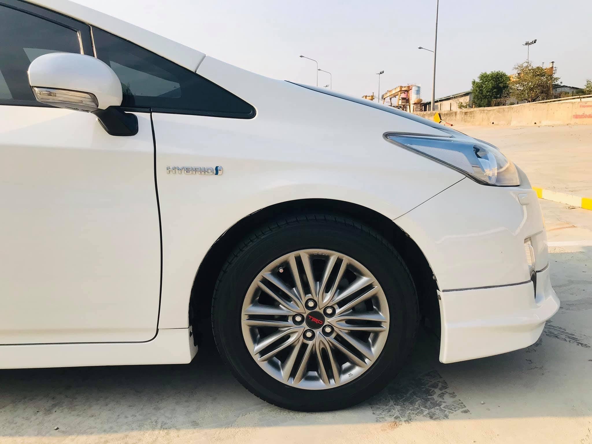 TOYOTA PRIUS 1.8 TOP ปี 2012 (รูปที่ 5)
