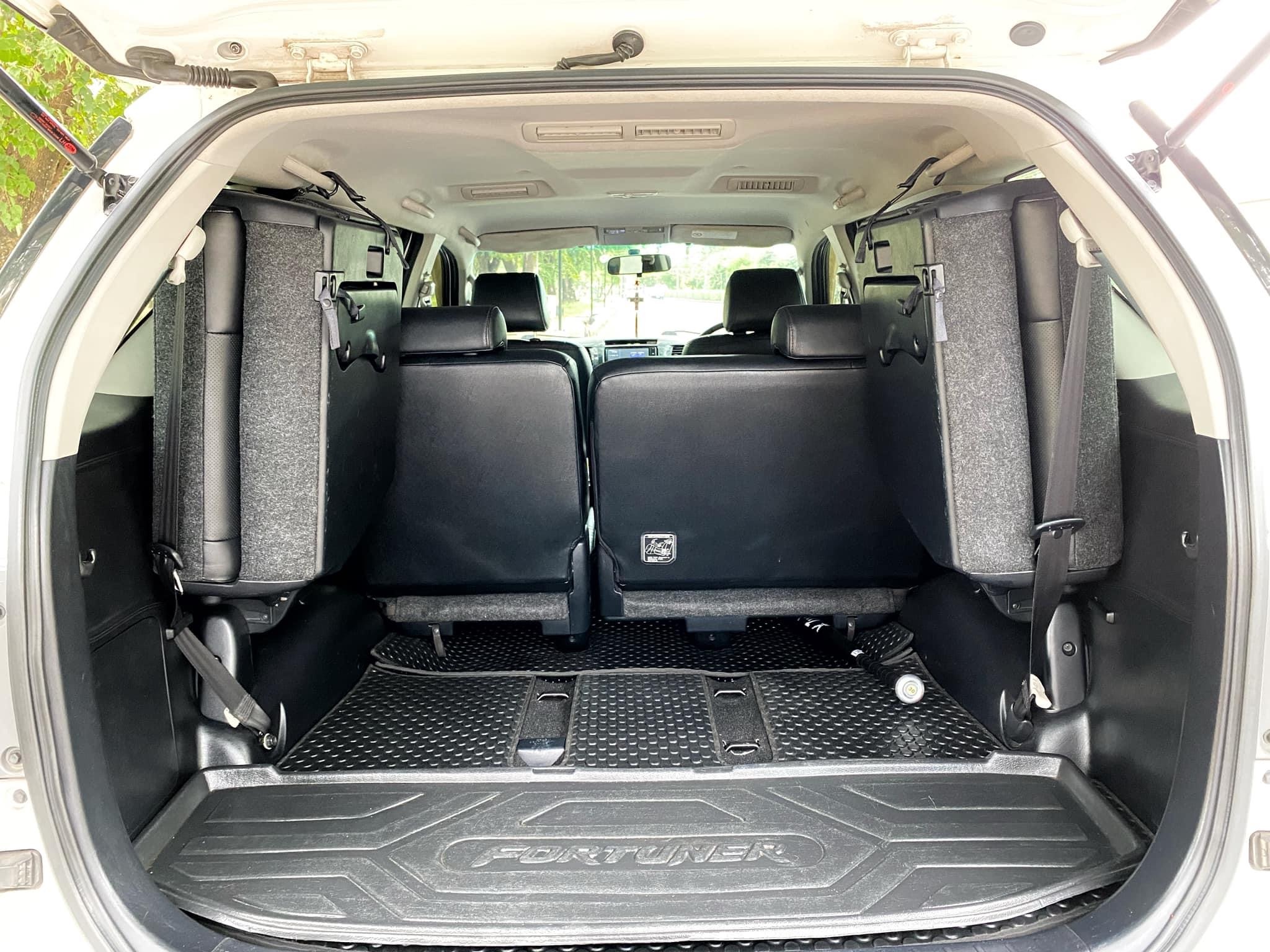 Toyota Fortuner 3.0 TRD Sportivo 4WD （ขาวมุก）ปี 2013 จด 2014 (รูปที่ 11)