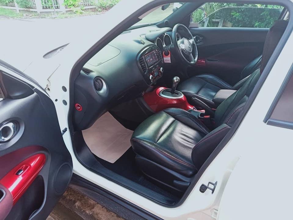 NISSAN JUKE 1.6V ปี15 ท๊อปสุดของรุ่น