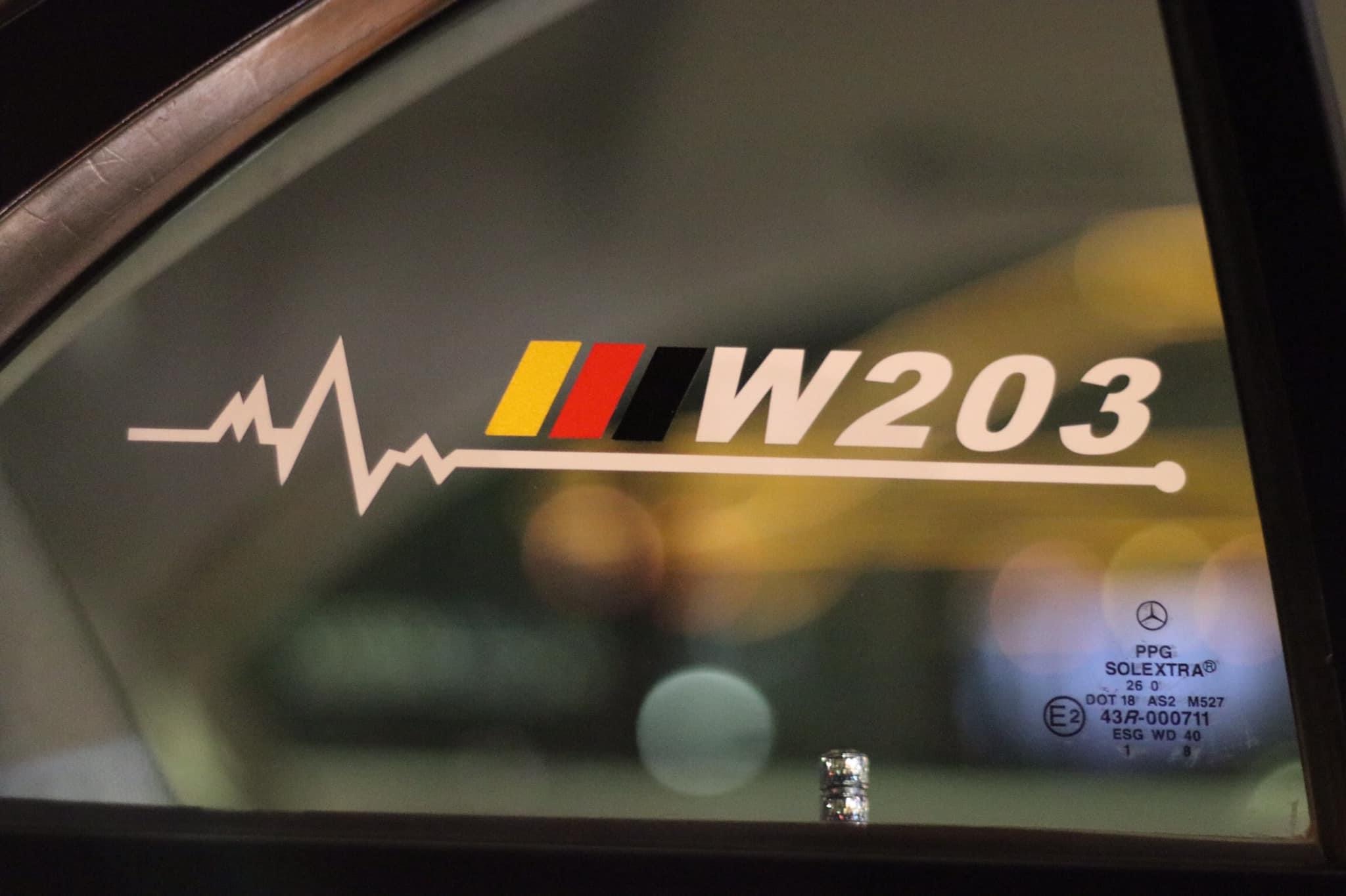 ขาย Benz w203 c200 avantgrade ประกอบนอกแท้ หลังคาแก้วซันรูฟ (รูปที่ 14)