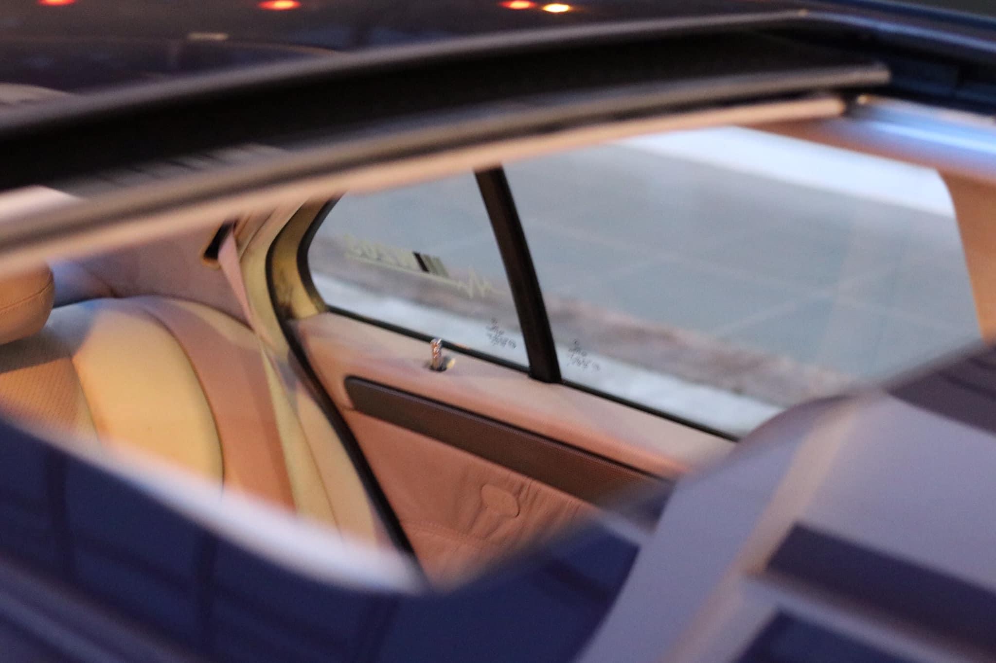 ขาย Benz w203 c200 avantgrade ประกอบนอกแท้ หลังคาแก้วซันรูฟ (รูปที่ 10)