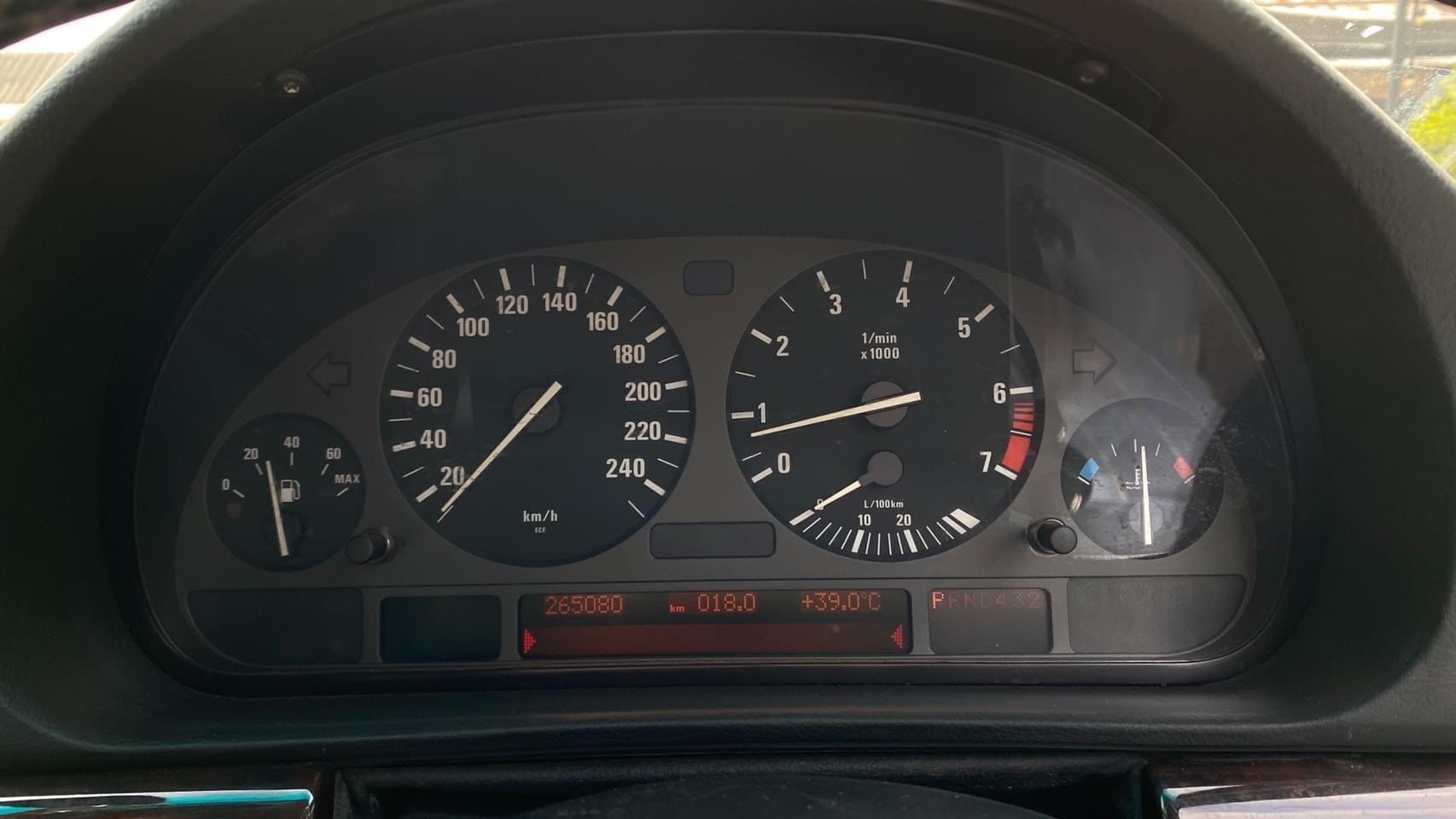 BMW 730i ปี1998 (รูปที่ 24)