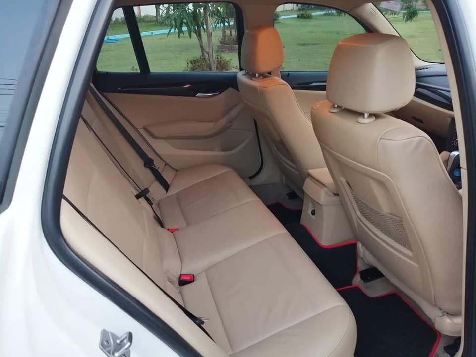 BMW X1 E84 ปี 2011 สีขาว (รูปที่ 5)