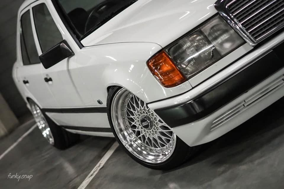 W124 230E Code A ประกอบนอก