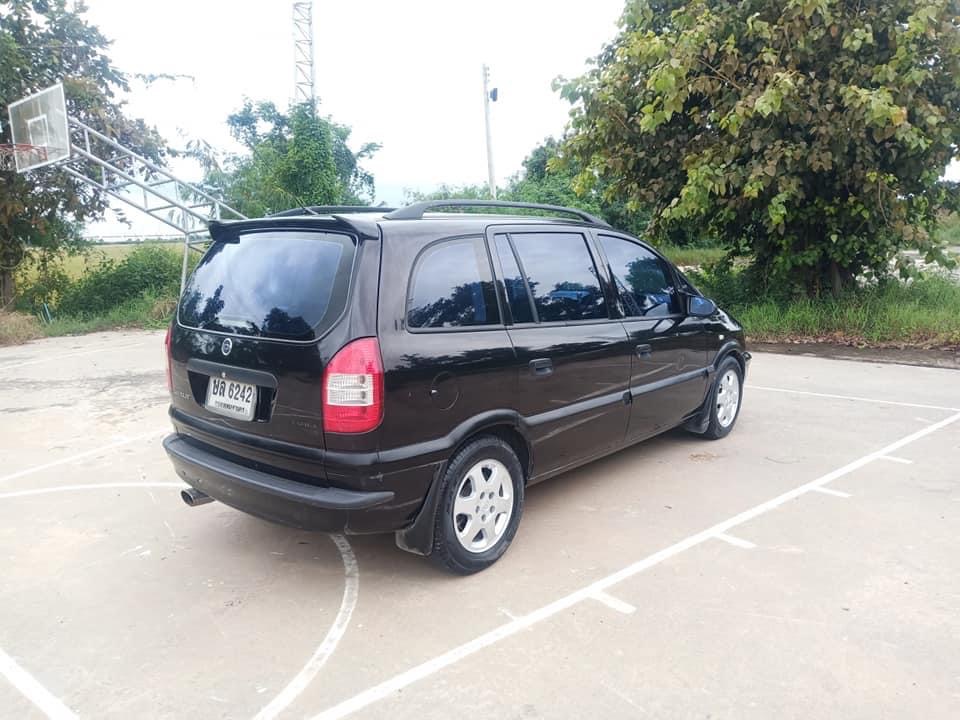 Chevrolet Zafira ปี 2004 สีดำ (รูปที่ 2)