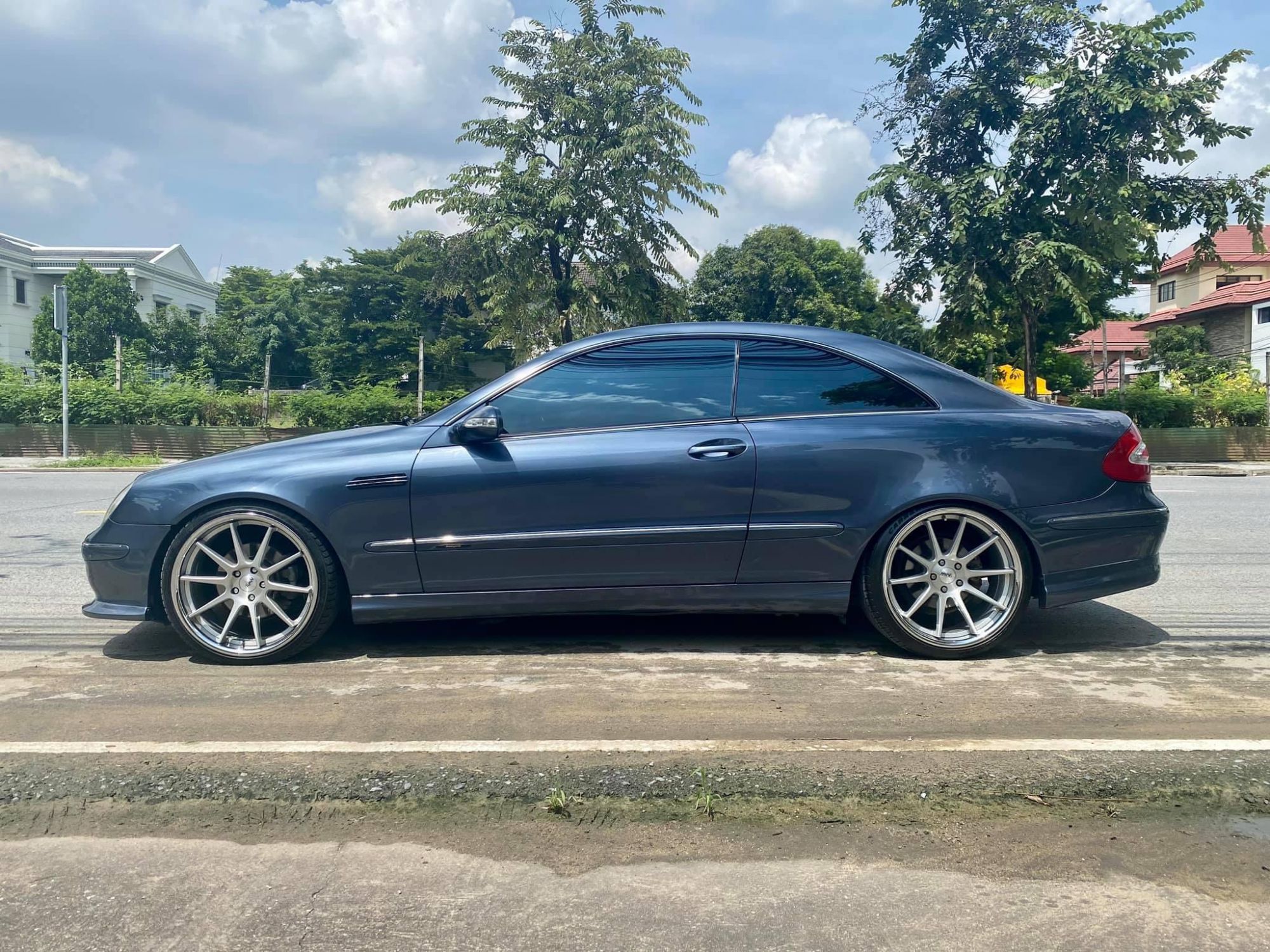 ?Clk 240 ปี 2004 ?"รุ่นAvantgarde ?? (รูปที่ 4)