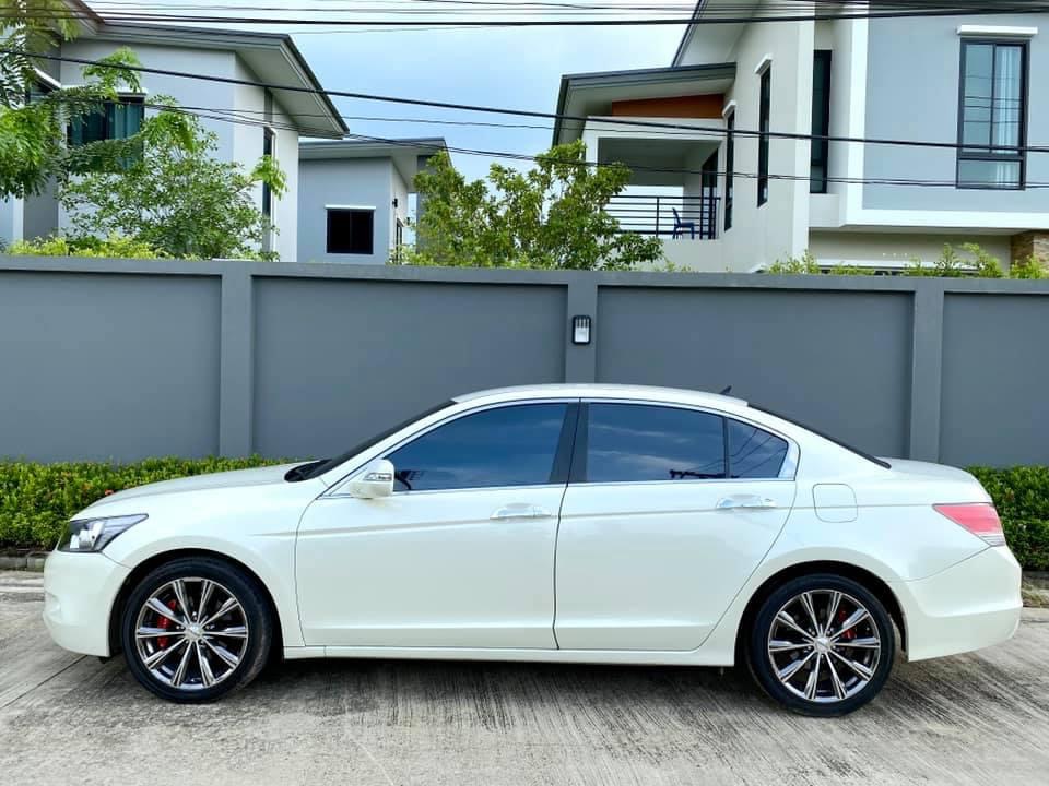 ?? Honda Accord G8 2.0 EL ปี 2010 สีขาวมุก??