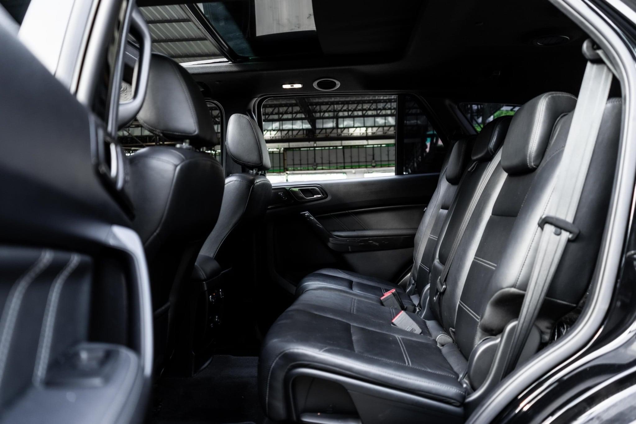 Ford Everest 2.0 Bi-Turbo Titanium Plus 4WD Navi 2018 A/T (รูปที่ 10)
