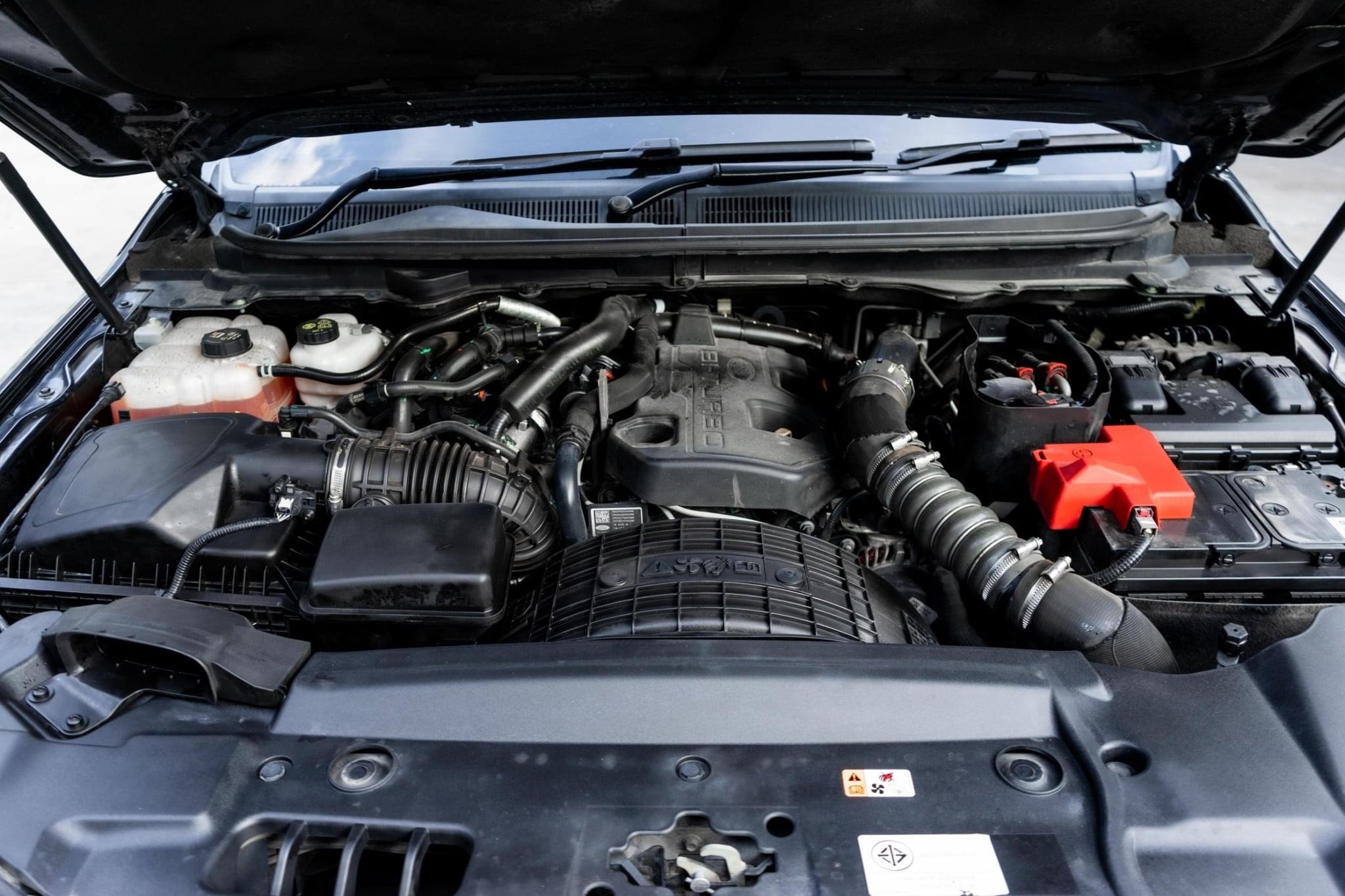 Ford Everest 2.0 Bi-Turbo Titanium Plus 4WD Navi 2018 A/T (รูปที่ 7)