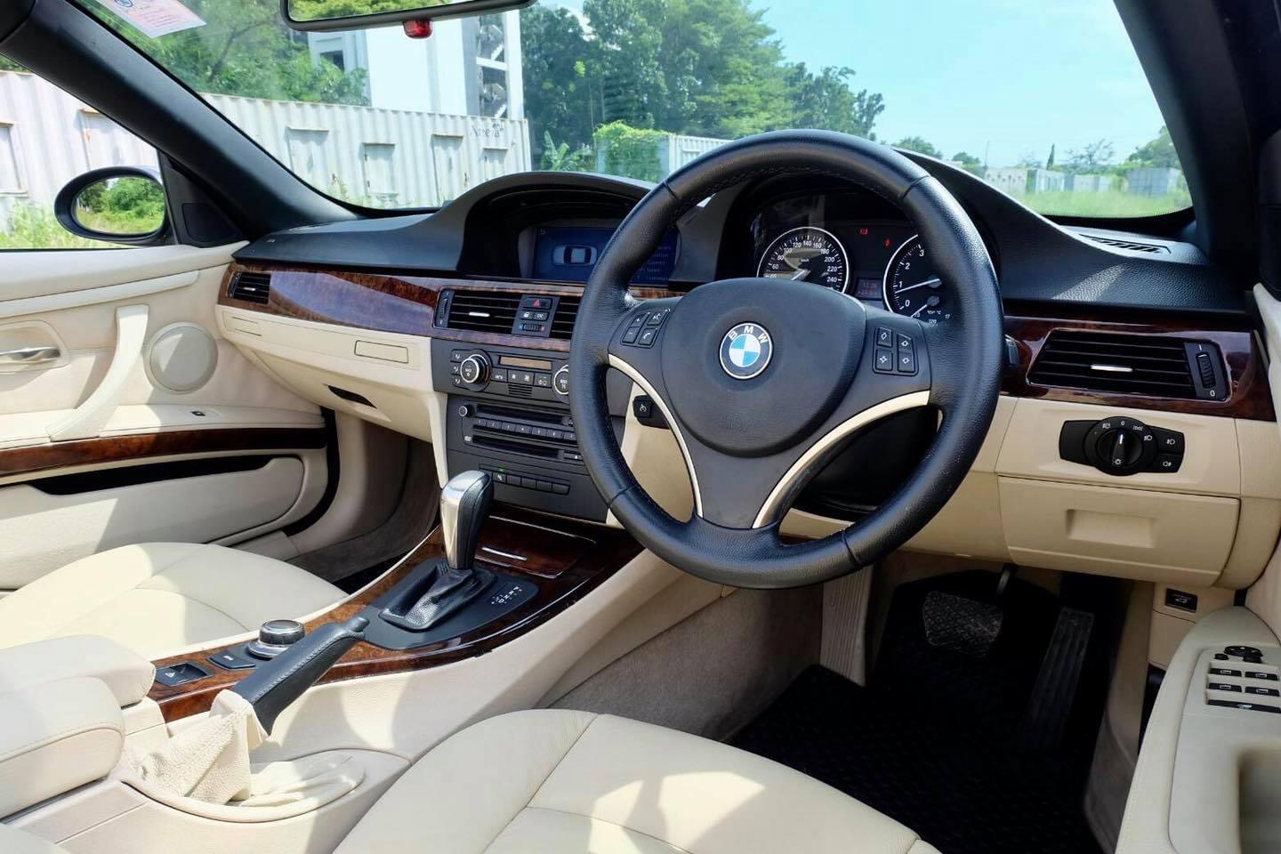 BMW E93 325ISE Convertible รถเจ้าของเดียวออกห้าง (รูปที่ 12)