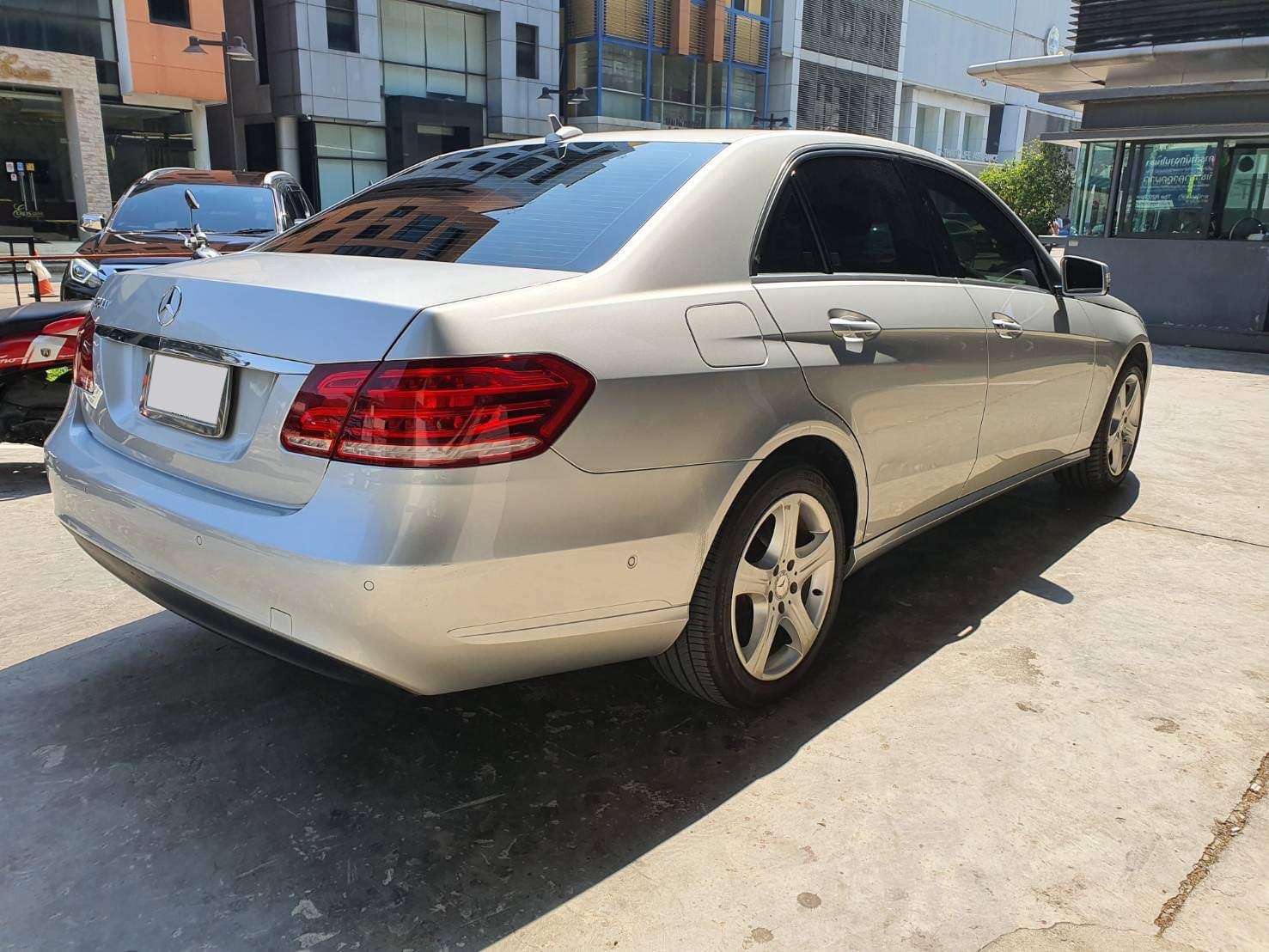 Mercedes Benz E-200 Sedan ปี 2013 สีเทา เครื่อง 2.0 (รูปที่ 5)