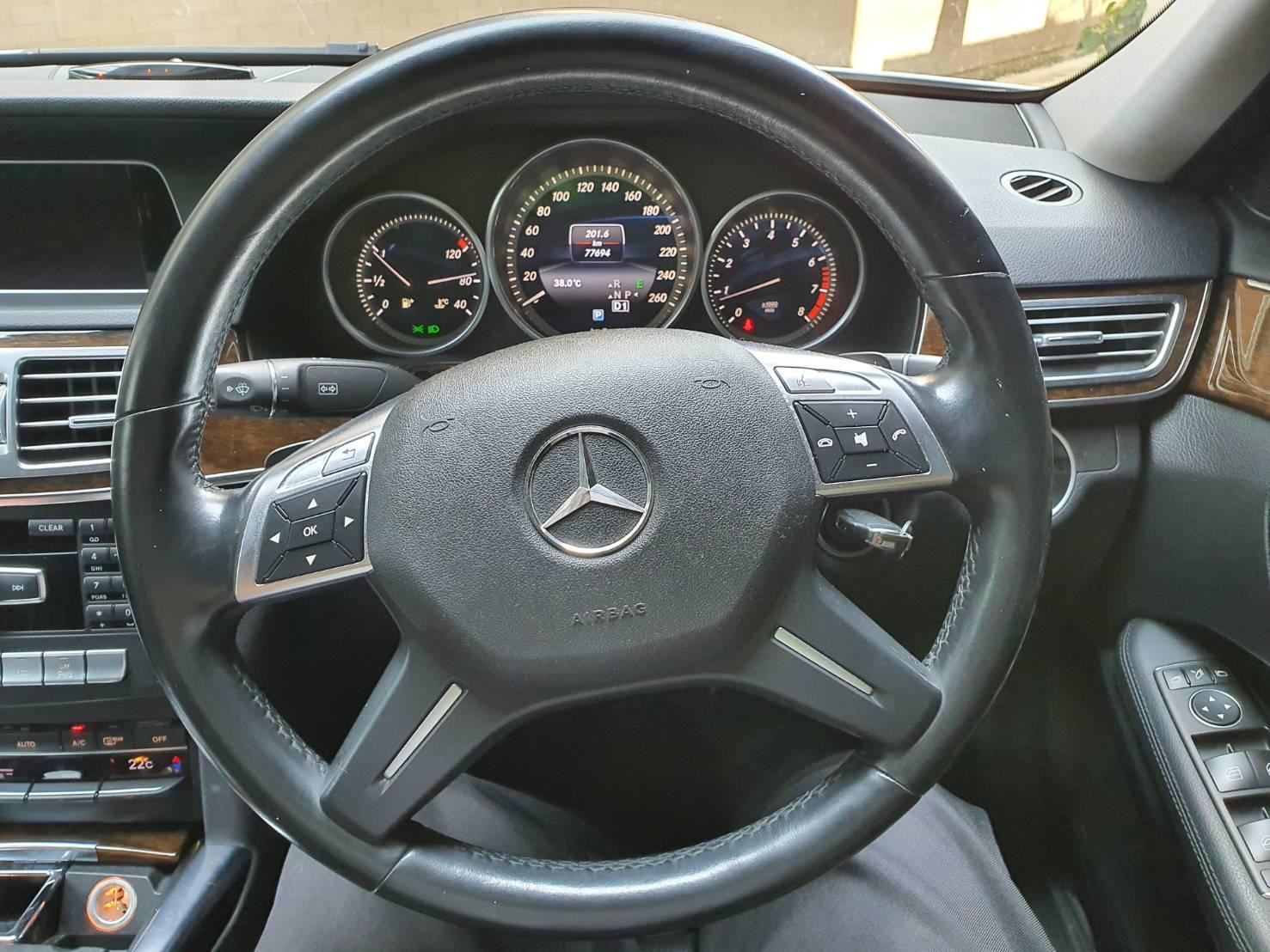 Mercedes Benz E-200 Sedan ปี 2013 สีเทา เครื่อง 2.0 (รูปที่ 10)