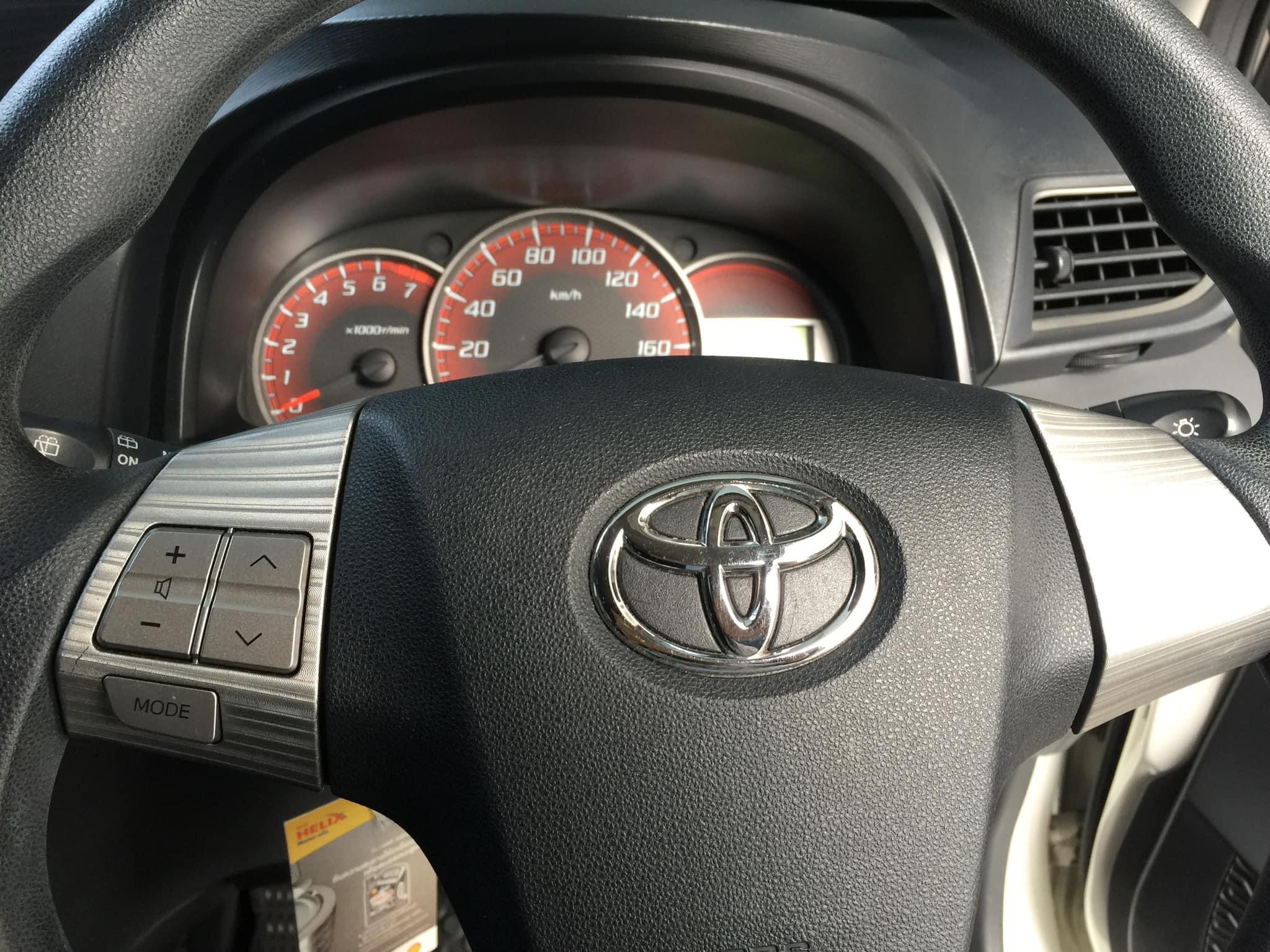 TOYOTA AVANZA 2013 1.5 S AUTO รุ่น TOP